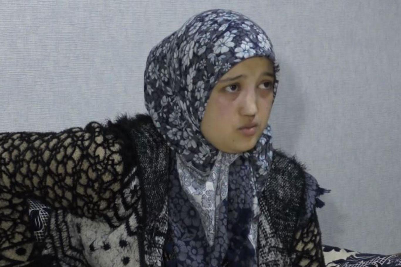 Tacik hükümetinin tesettürlü kadınlara baskısı devam ediyor Tacik hükümetinin tesettürlü kadınlara baskısı devam ediyor
